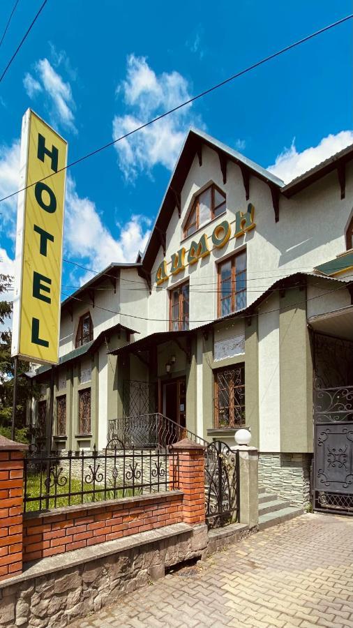 Hotel Lemon Drogóbich Exterior foto